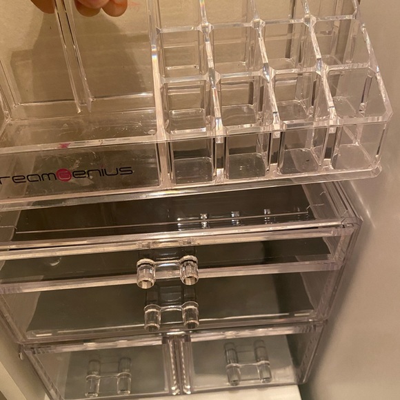 Other - 2 piece acrylic makeup organizer